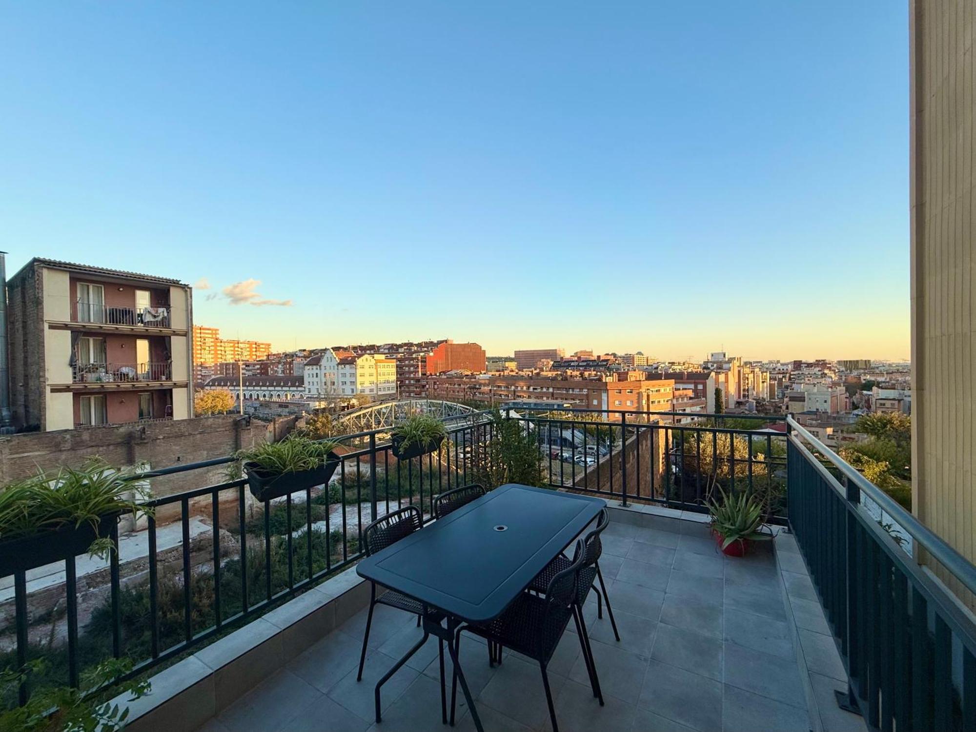 Apartamento Camp Nou Nueva Casa 91 L'Hospitalet de Llobregat Exterior foto
